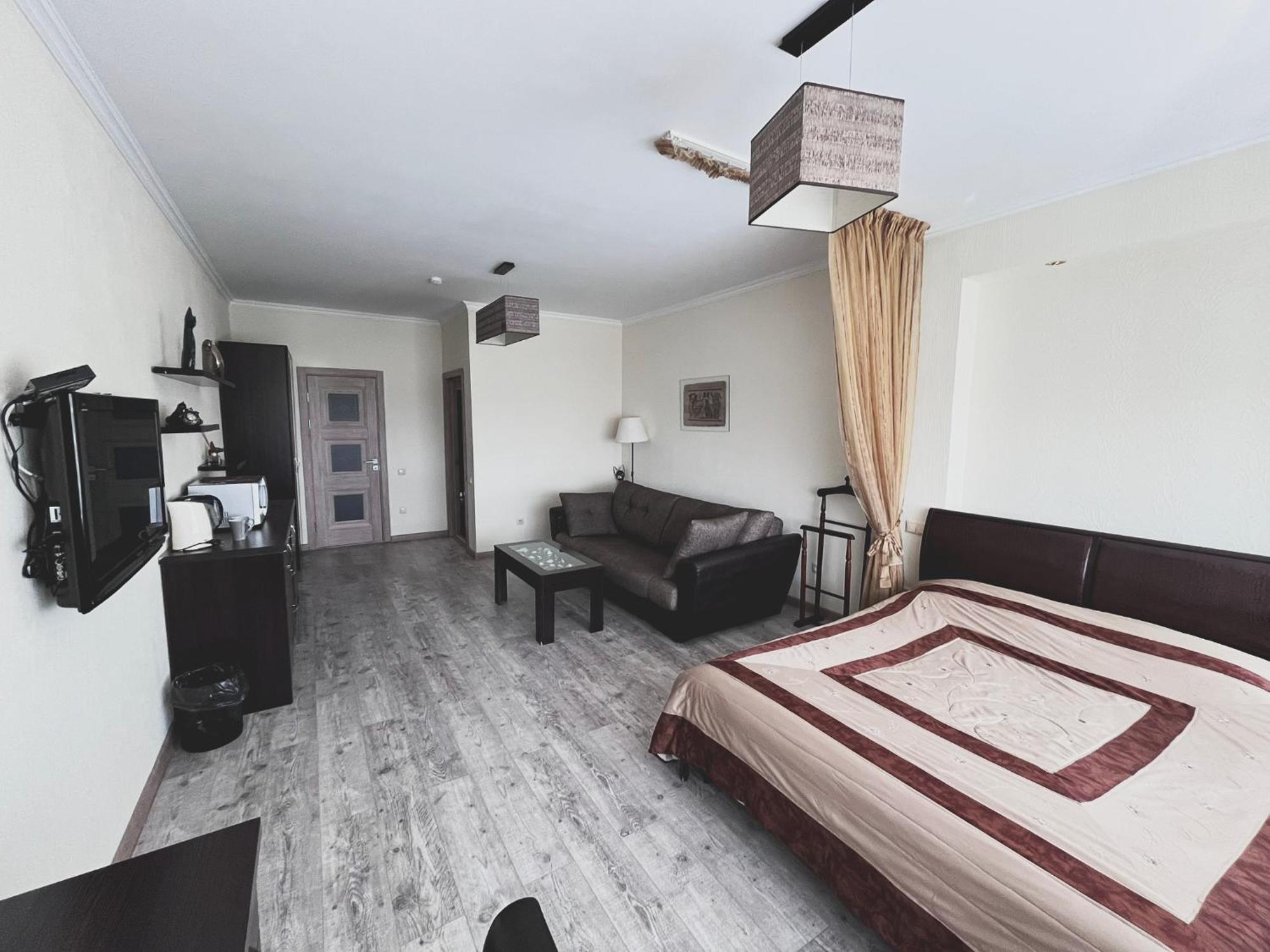 Vip House Hotel Astana Eksteriør billede