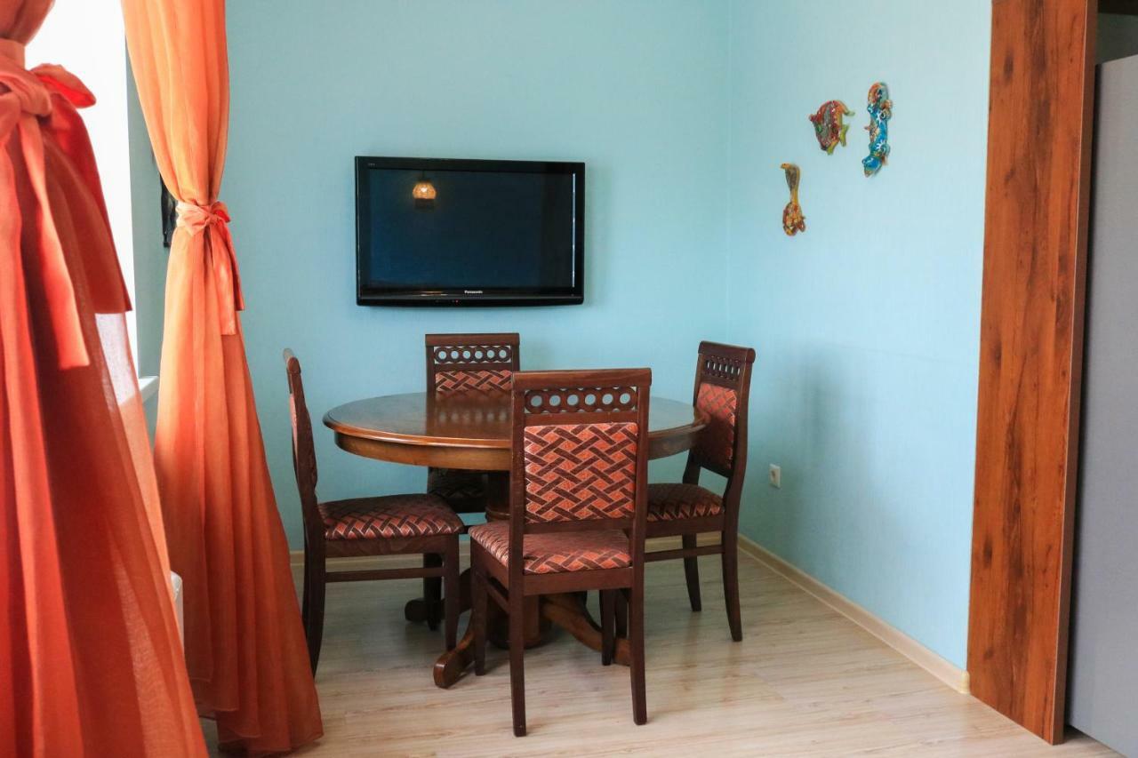 Vip House Hotel Astana Eksteriør billede