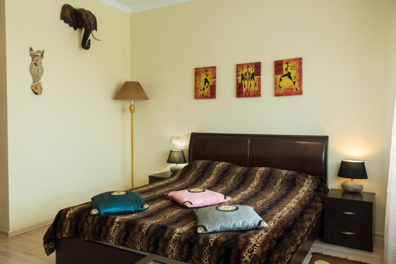Vip House Hotel Astana Eksteriør billede